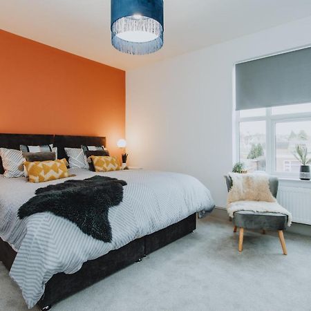 Townhouse House Ideal Contractors In Rugby Eksteriør bilde
