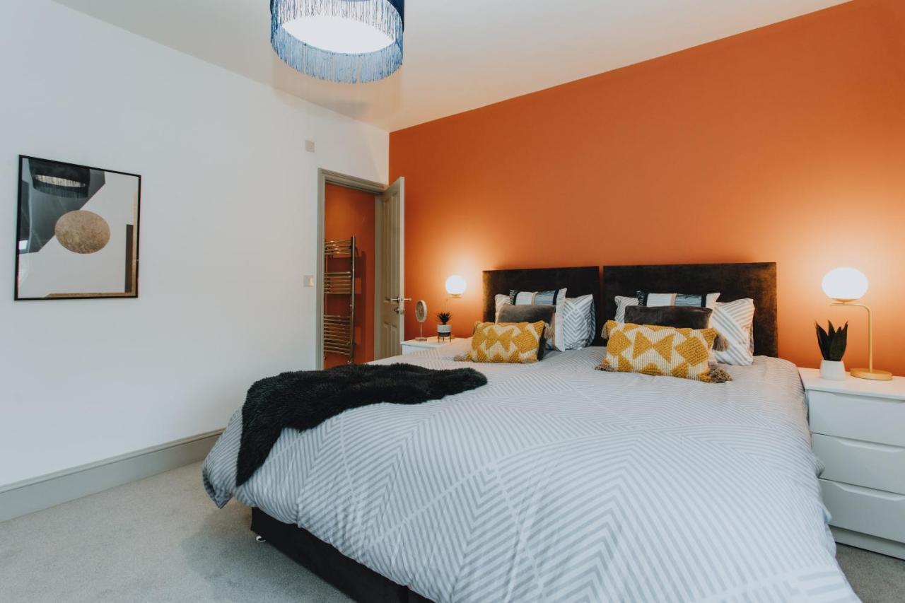 Townhouse House Ideal Contractors In Rugby Eksteriør bilde