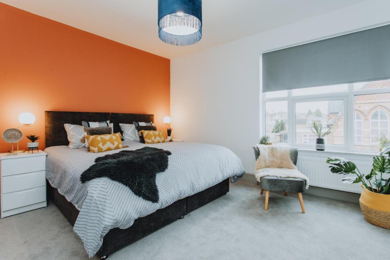 Townhouse House Ideal Contractors In Rugby Eksteriør bilde