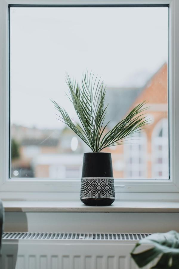 Townhouse House Ideal Contractors In Rugby Eksteriør bilde