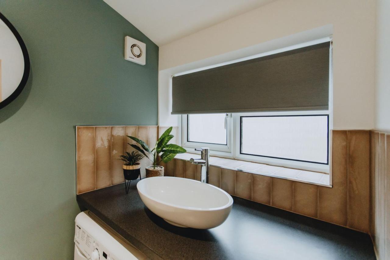 Townhouse House Ideal Contractors In Rugby Eksteriør bilde