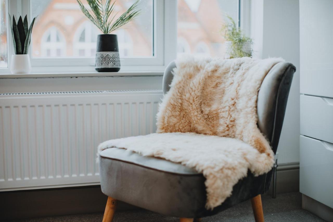 Townhouse House Ideal Contractors In Rugby Eksteriør bilde