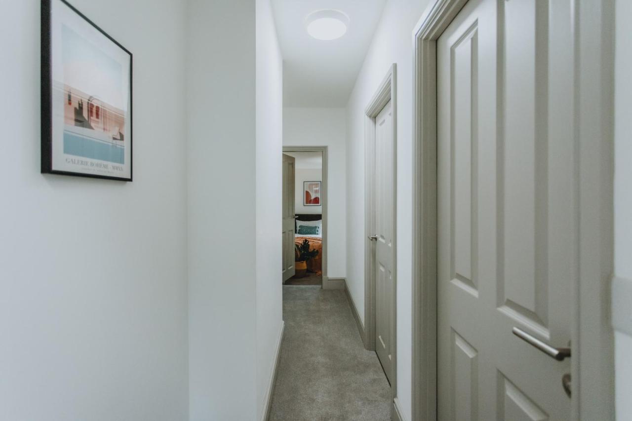 Townhouse House Ideal Contractors In Rugby Eksteriør bilde