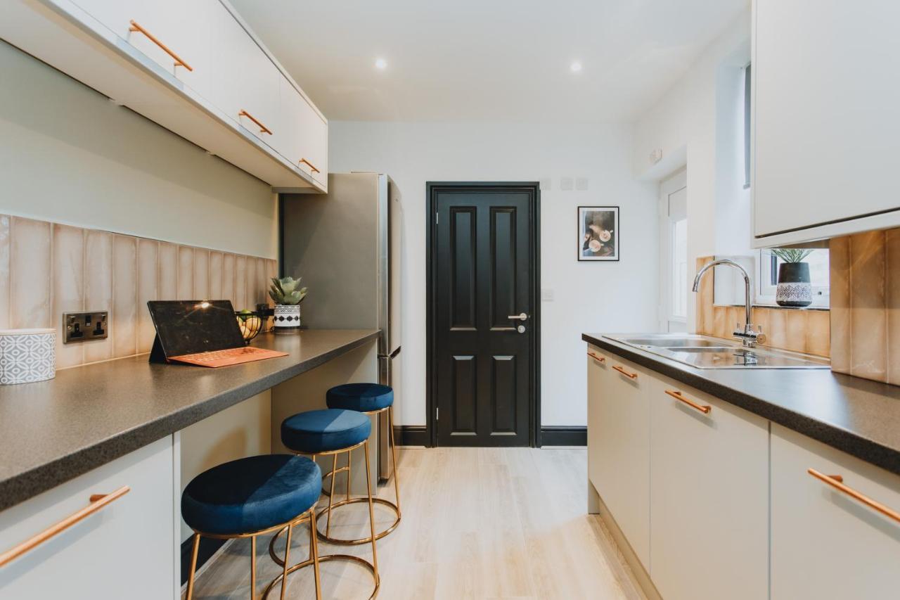 Townhouse House Ideal Contractors In Rugby Eksteriør bilde